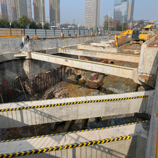 長沙市軌道交通6號線工程湘雅醫院站基坑支護